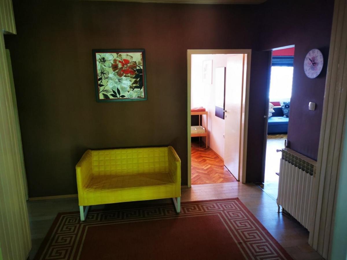 Apartmant Sandra - Big Terace And Free Parking Apartment Karlovac Exterior photo